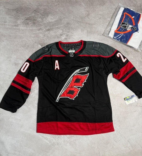 Producto - Jersey NHL Aho