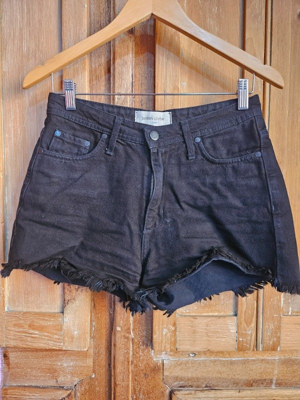 Producto - Short Jazmín Chebar Negro t.24