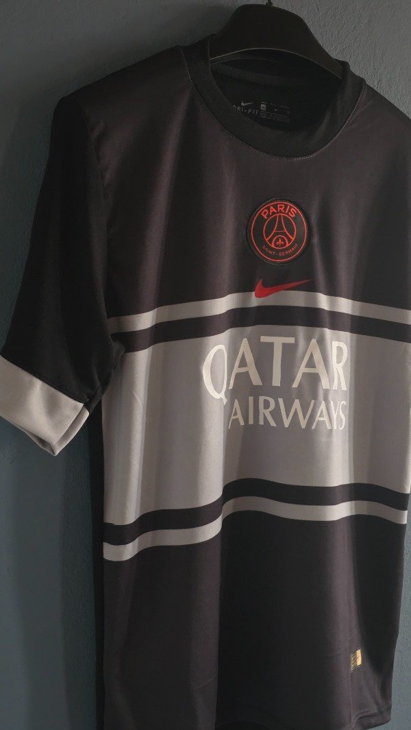 Producto - CAMISETA RETRO PSG ALTERNATIVA 2021-22 - 1