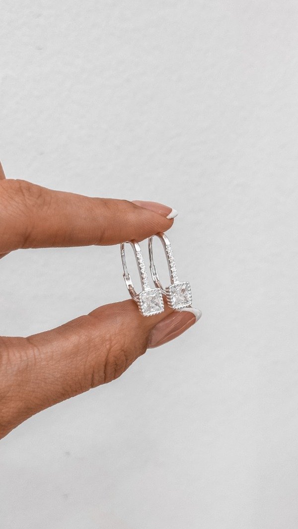 Producto - Argollas cubic blanco (cierre frances)