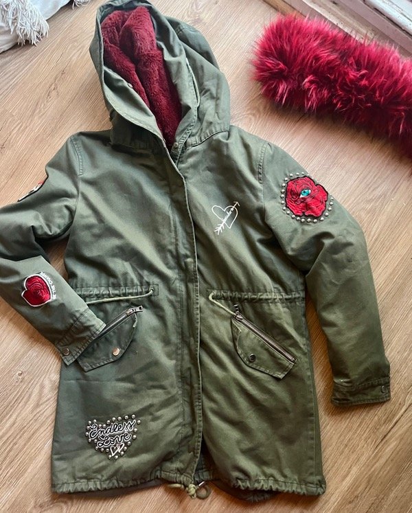 Producto - PARKA KOSIUKO TALLE M