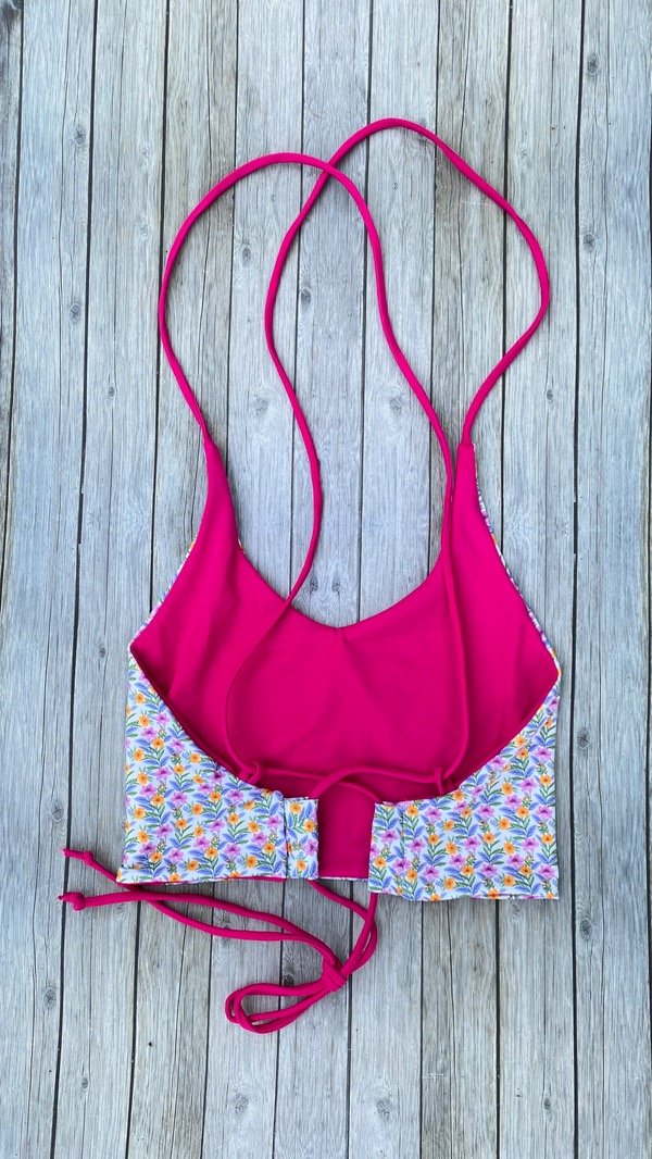 Top regulable reversible fucsia colección Narcisos — imagen 3