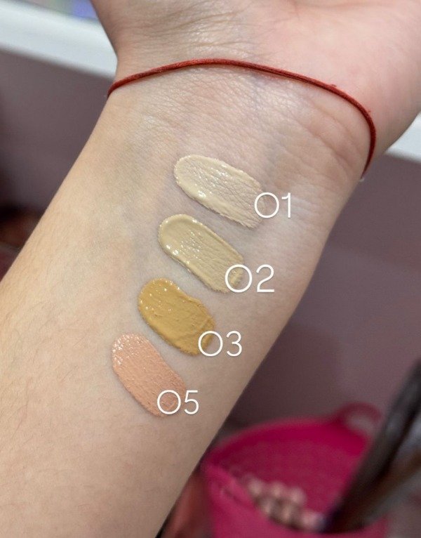 Producto - CORRECTOR DE OJERAS CITY GIRL