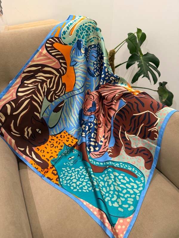 Producto - Pañuelo tiger storm nigth