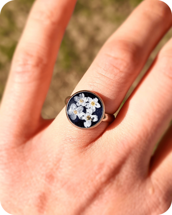 Producto - Anillo flor No Me Olvides - negro