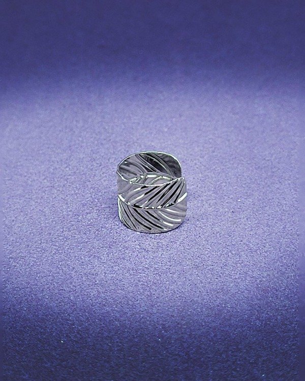 Producto - AR 934 - Aro Bijou - Plateado - Cuff a presión, sin perforación - Hojitas