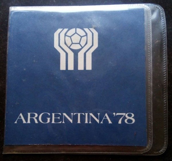 Producto - Argentina - Blíster con 3 monedas Mundial '78 - Cuños 1977