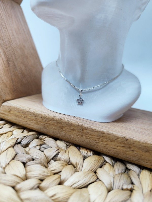 Producto - Dije Flor Tedesco 6 Milímetros