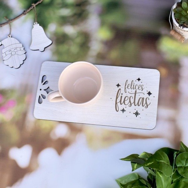 Producto - Bandeja madera "Felices Fiestas"