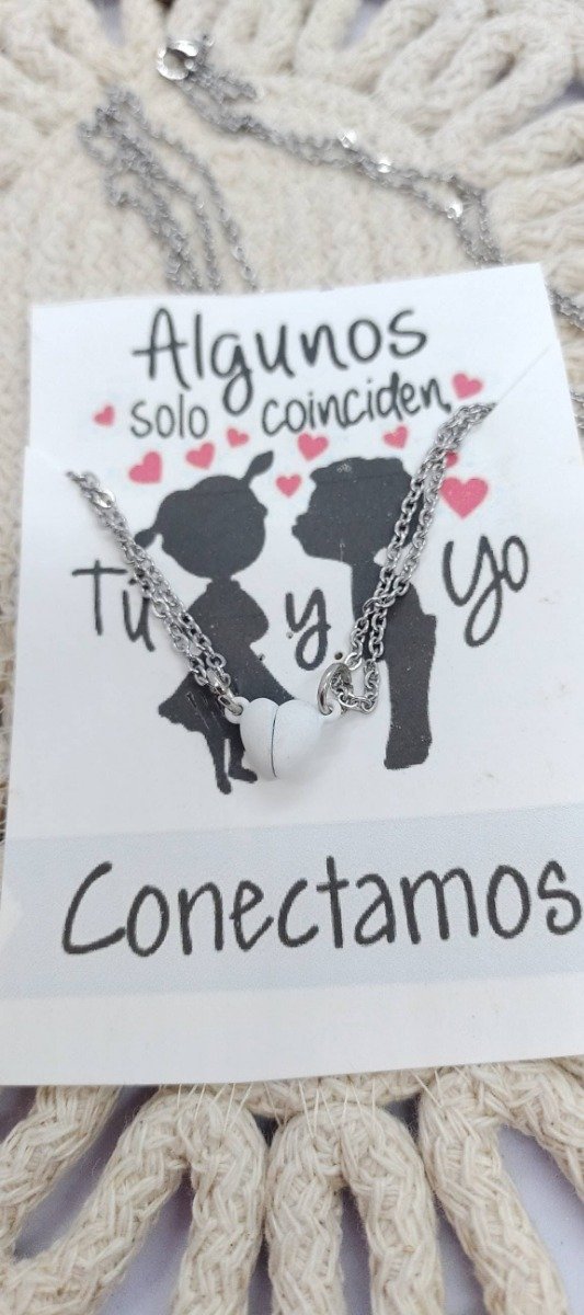 Producto - Cadenas de corazon blanco imantado