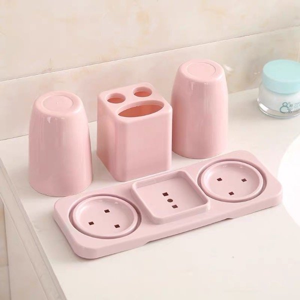 Producto - Set de baño de plástico