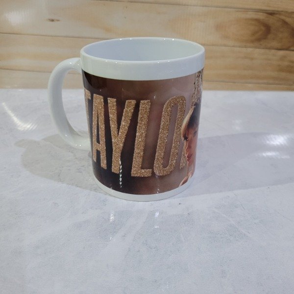 Producto - Taza reina Taylor Swift