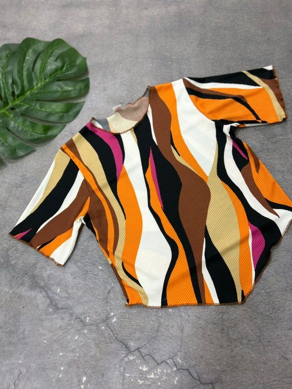 Producto - TOP PICO REMERA