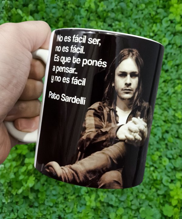 Producto - Airbag 13 // No es fácil ser.. no es fácil.. [Pato Sardelli]
