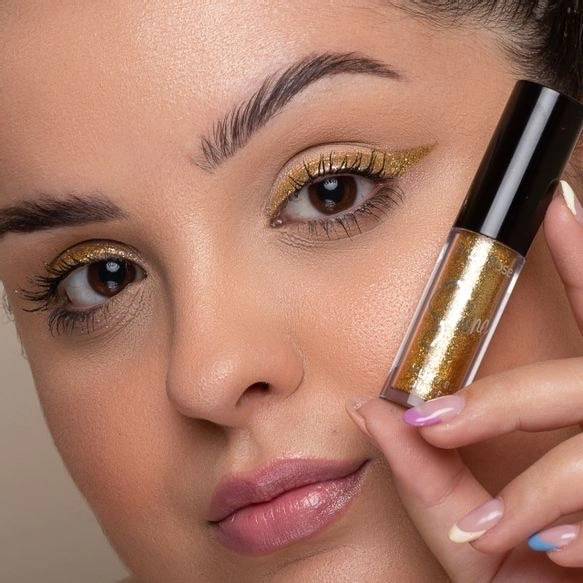 Producto - Delineador Shine - Tono 04