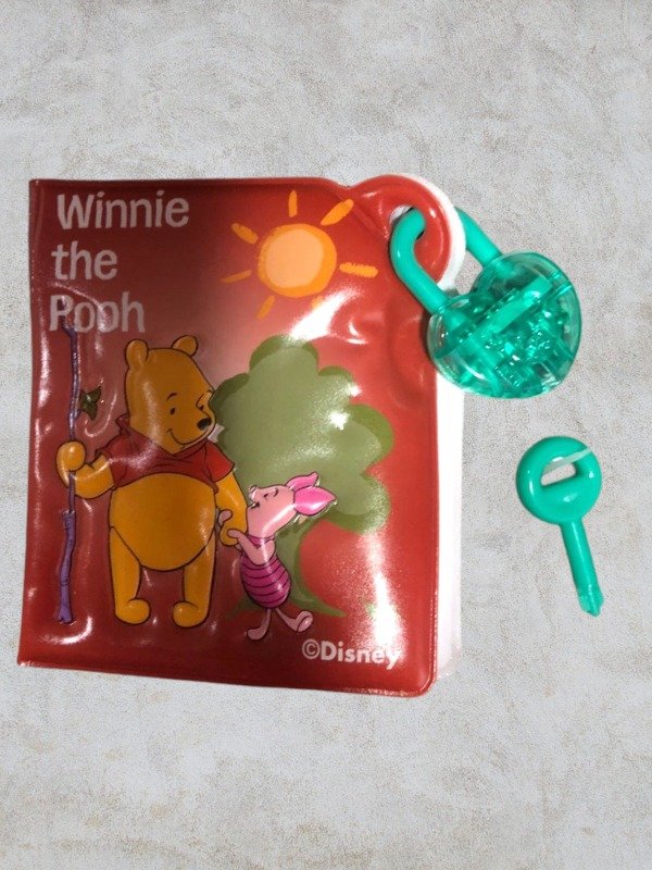 Producto - Mini anotador Winnie Pooh con candado - 0