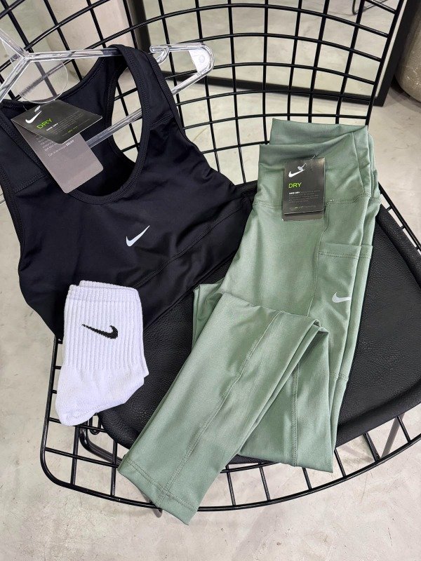 Producto - CALZA NIKE CON BOLSILLOS (UNIDAD) - 9