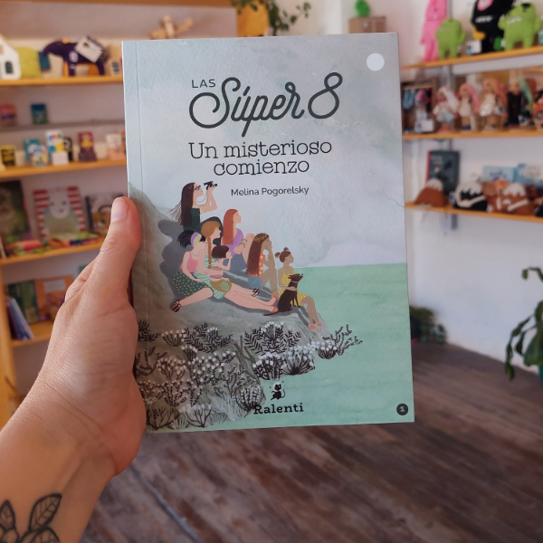 Producto - Las Super 8. Un misterioso comienzo