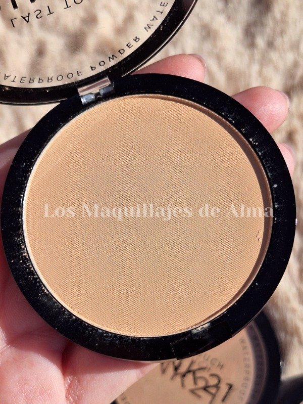 Producto - Polvo Compacto fijador Waterproof PINK 21 #02