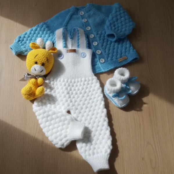 Producto - CONJUNTO CELESTE Y BLANCO para bebés de (1a3 meses)