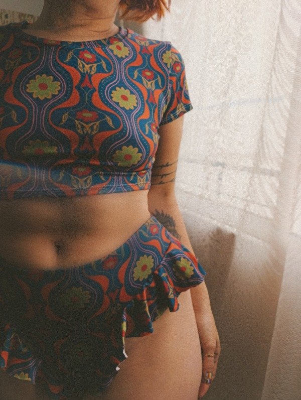 Producto - Conjunto Serendipia con Volados (Retro)