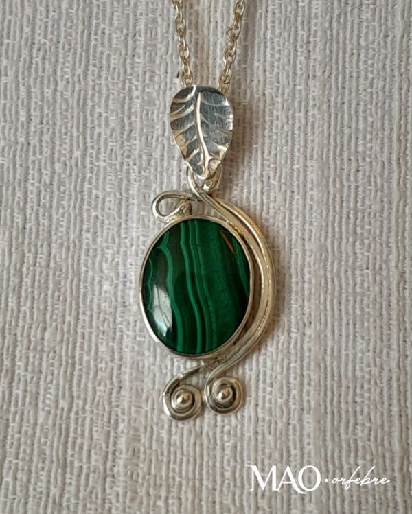 Producto - Dije en plata 925 con Malaquita