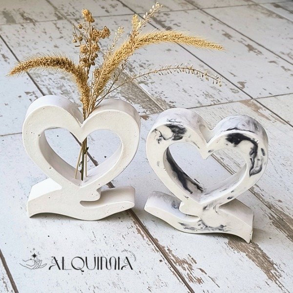 Producto - Florero Corazón en la Mano