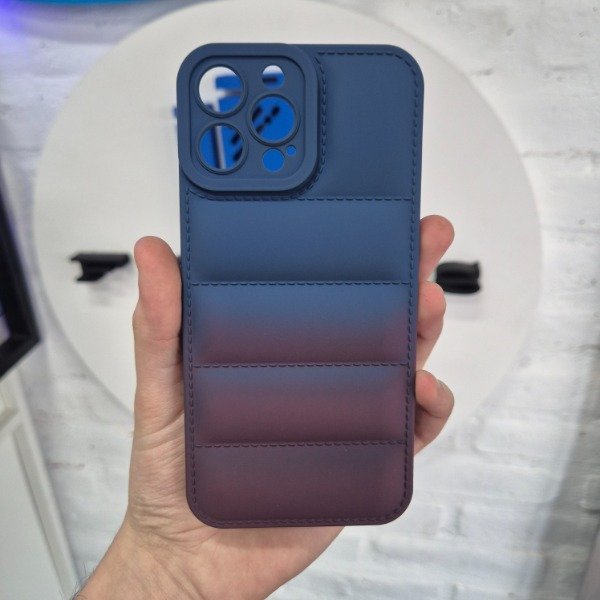 Producto - Bumper Azul a Fucsia - Iphone 13 Pro Max