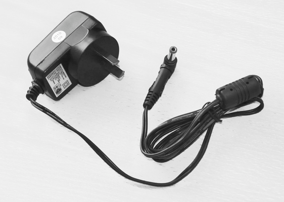 Producto - Cctv fuente de alimentacion -12v 3A -plug intercambiable + 2 fichas -Probattery