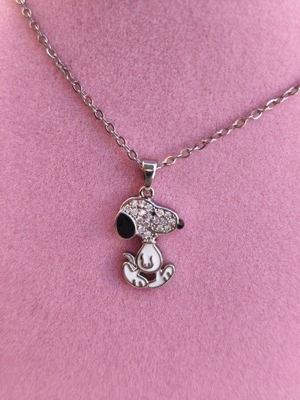 Producto - Collar Snoopy+ aritos plateado - 1