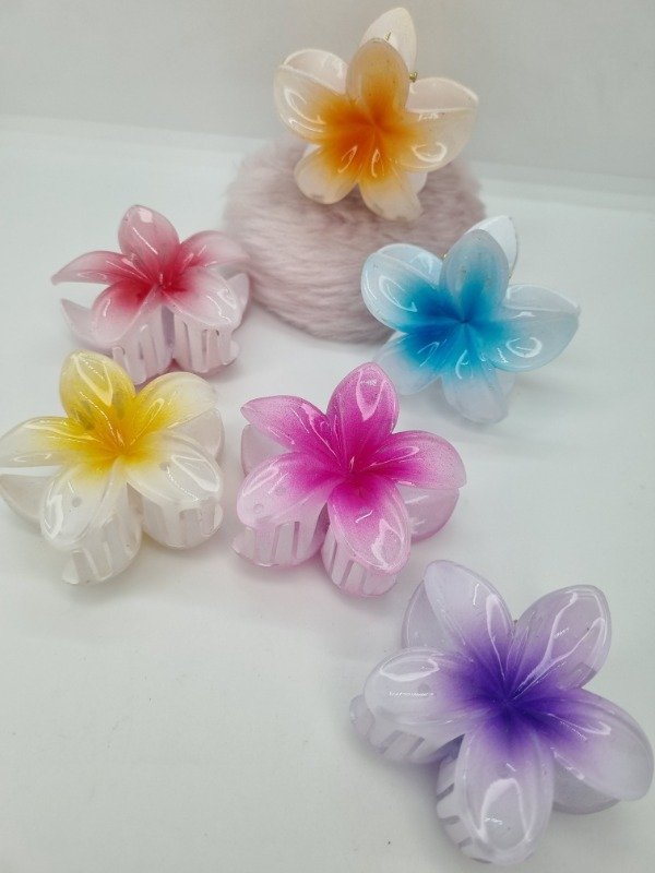 Producto - Broche flor hawai chico