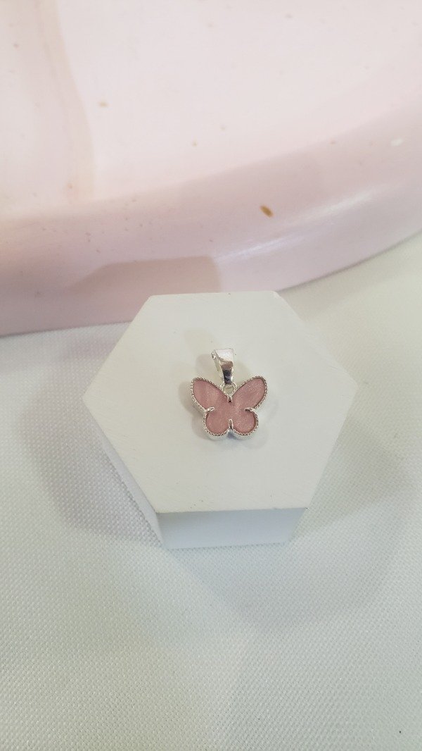 Producto - Dije mariposa rosa