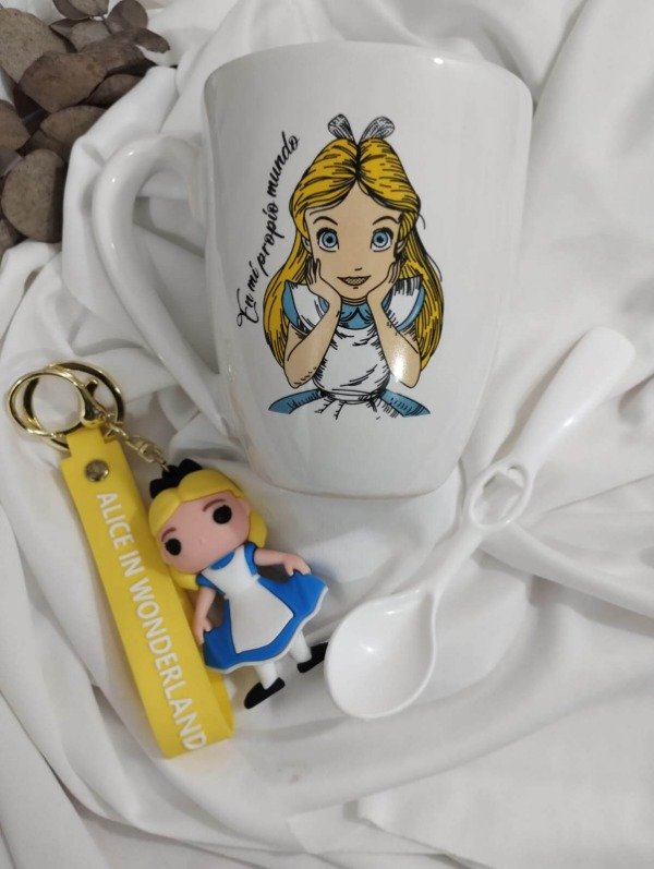 Producto - TAZA Y LLAVERO DE ALICIA 2
