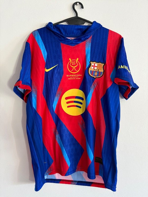 Producto - Camiseta Titular del FC Barcelona Supercopa 2026 - Lamine Yamal #10