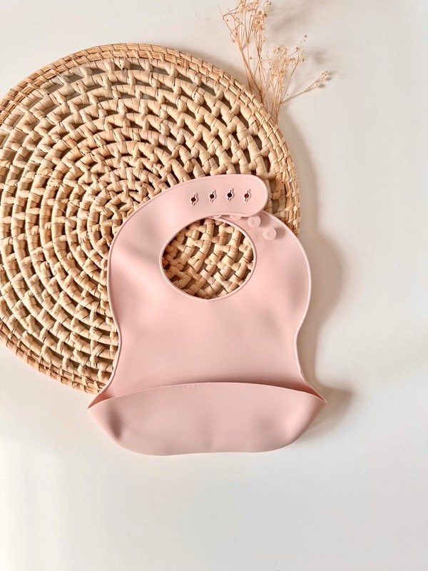 Producto - Baberos de silicona para comer. Varios colores