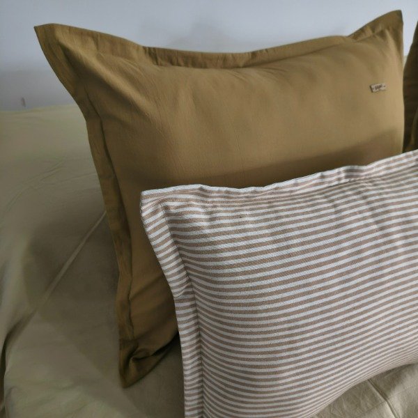 Producto - Combo x4 Almohadones - 50x60 Kaqui + 40x50 Crudo con Beige - Tela Tusor - 3