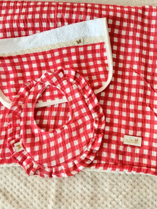 Producto - Box baby cotton rojo cuadrille