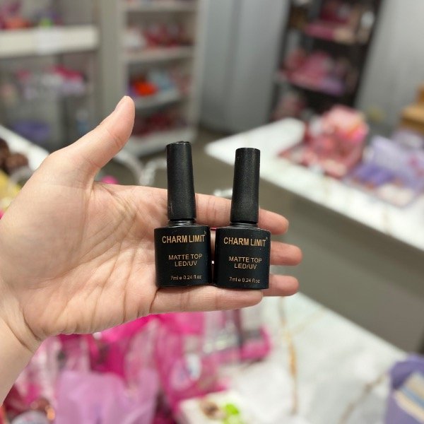 Producto - Top matte charm limit