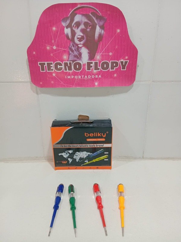 Producto - Buscapolo destornillador chico