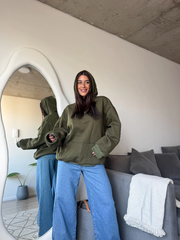 Producto - BUZO HOODIE VERDE MILITAR  / PRE-SAVE