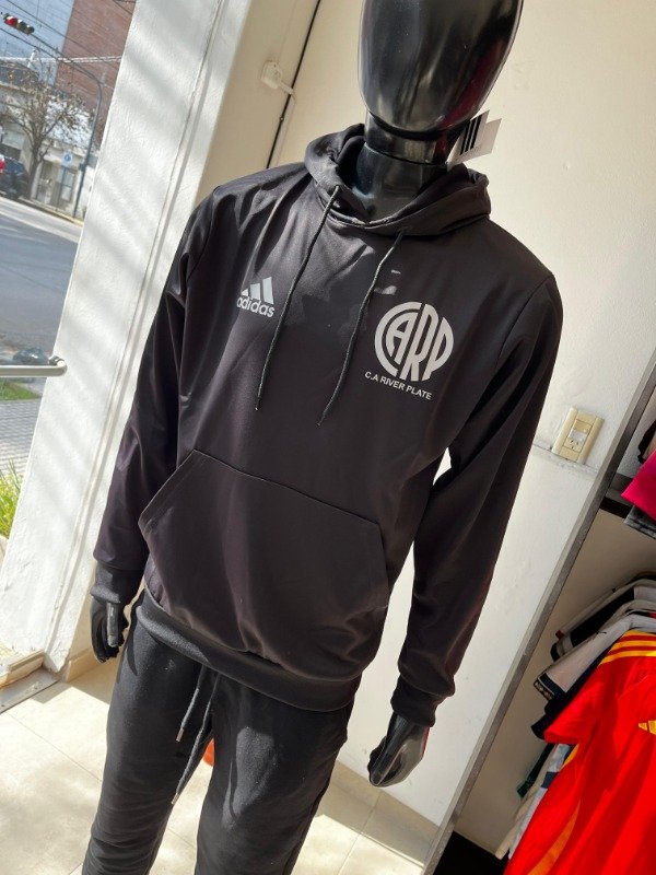 Producto - Buzo Negro River Plate 2025