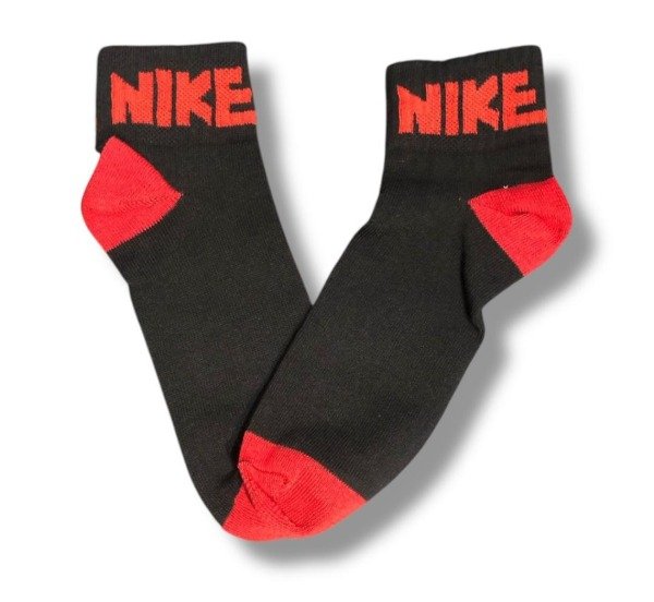 Producto - Nike combinadas negras