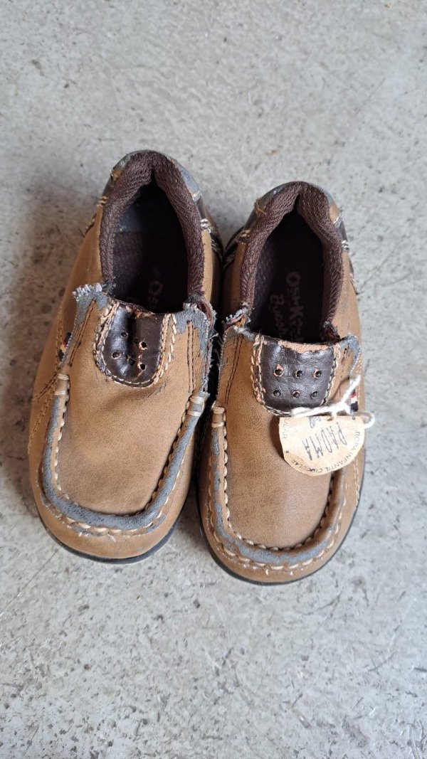 Producto - Mocasines OSHKOSH. Número 22