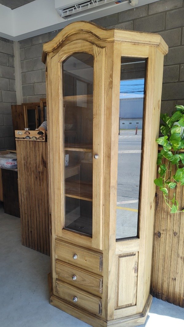 Producto - Cristalero en ochava 80