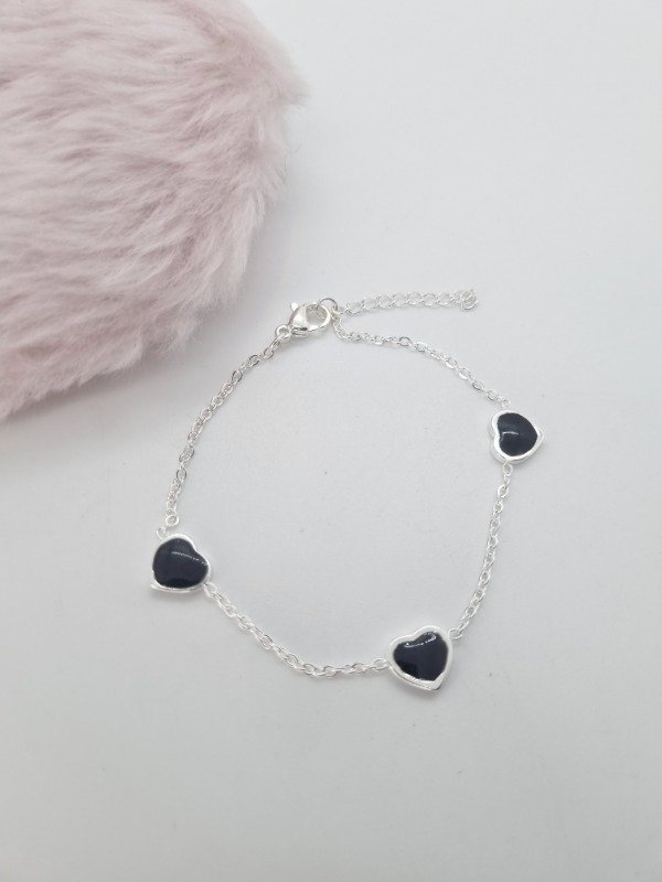 Producto - Pulsera acero blanco 3 corazones negros esmalt