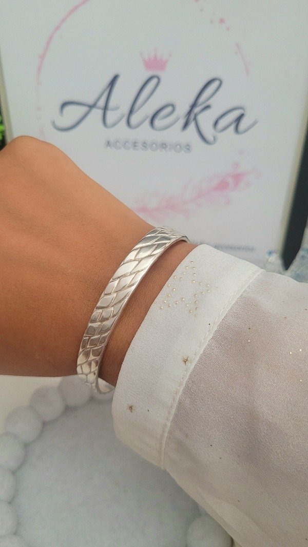 Producto - Semiesclava trenzada de acero blanco