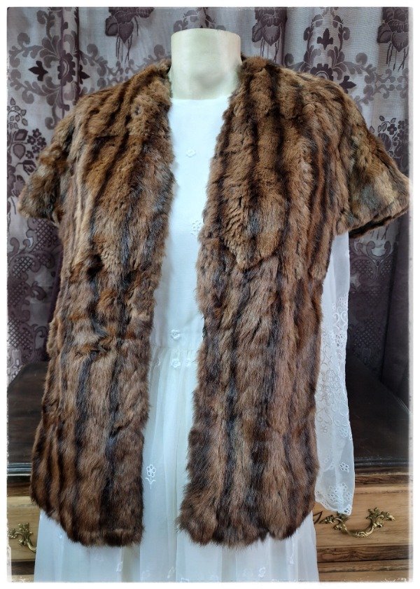 Producto - Estola ancha de Piel natural rayas