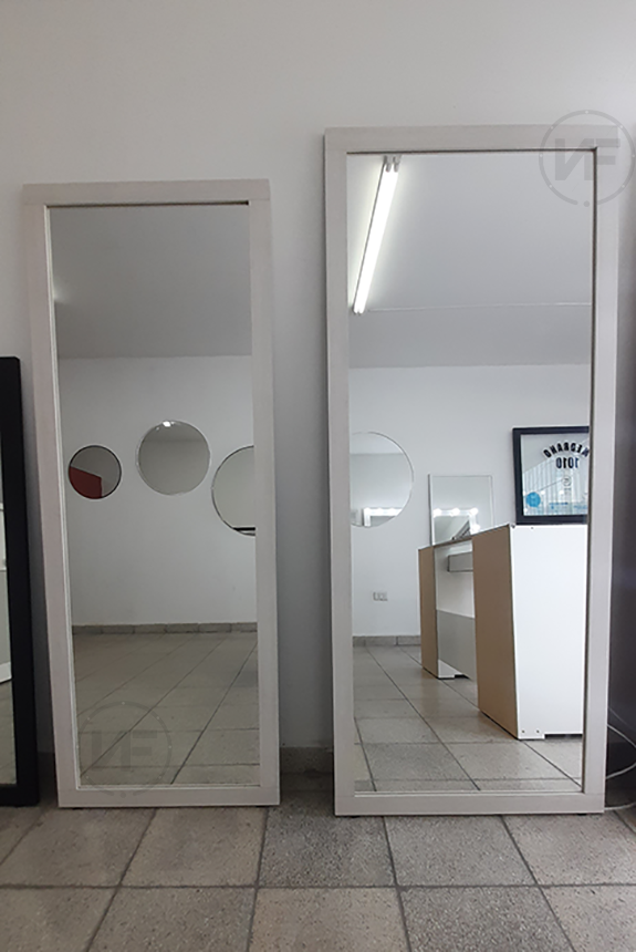 Producto - Espejos con marco blanco