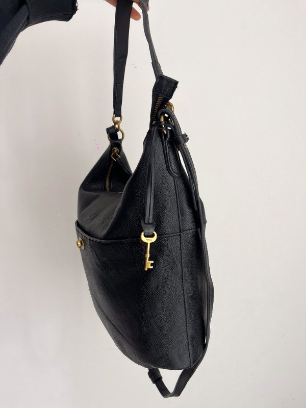 Producto - Cartera Fossil Bucket - 9