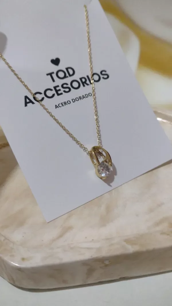 Producto - COLLAR CUBIC AD